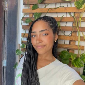 Babysitter in Salvador: Beatriz