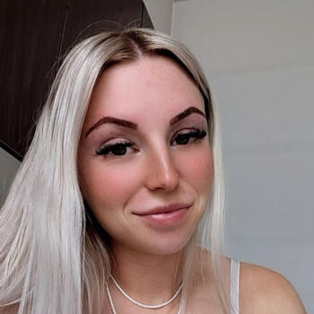 Babysitter Wevelgem: Charlotte