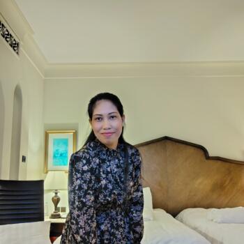 Babysitter Dubai: Majelyn