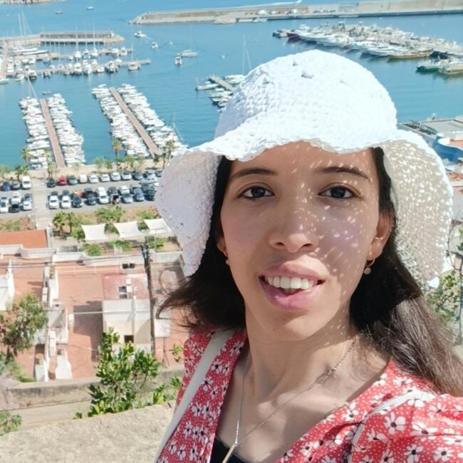 Babysitter in Le Havre: Chaïma