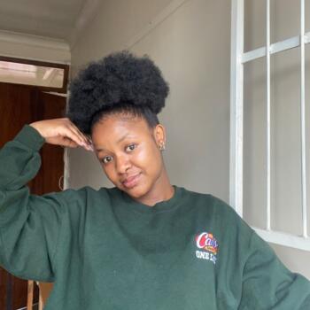 Babysitter in Bloemfontein: Angela