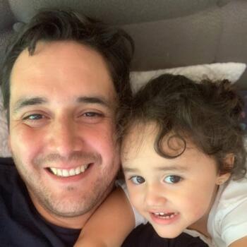 Trabajo para niñera en Santiago de Chile: trabajo de niñera Sebastián