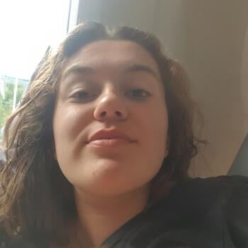 Babysitter in Brest: Elona