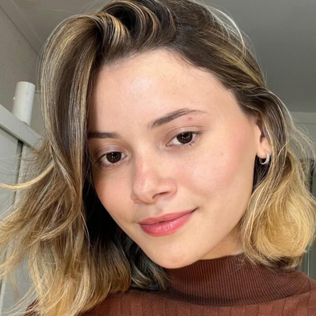 Babysitter in Palmas: Esther