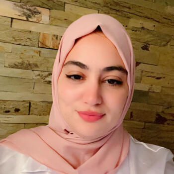 Babysitter in Casablanca: Amina