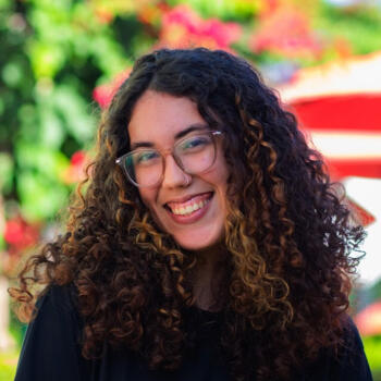 Babá em Fortaleza: Yasmin