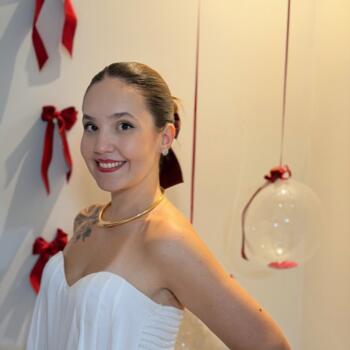 Babysitter in Maringá: Bruna