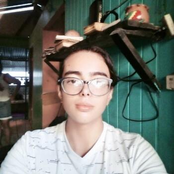 Babysitter in San Isidro de El General: Andy Steve