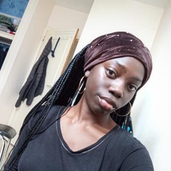 Baby-sitter in Nanterre: Segholaine