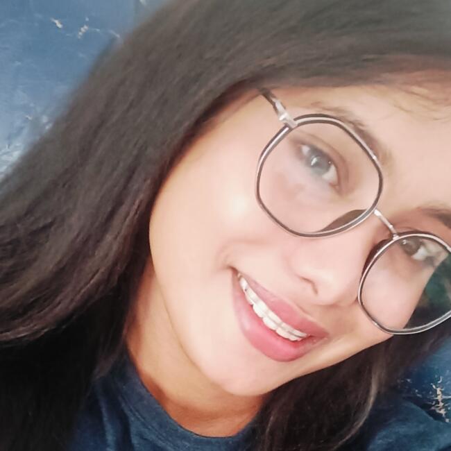 Babysitter in San Pawl il-Baħar: Aleesha