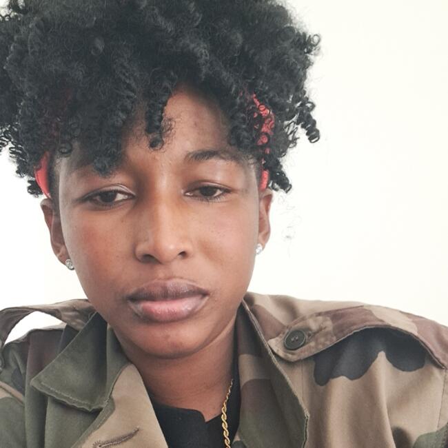 Babysitter in Saint-Pierre-du-Perray: Fatim