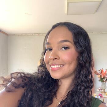 Babá em Parnamirim: Karla