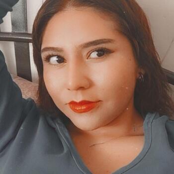 Niñera Neza: Pamela Velázquez