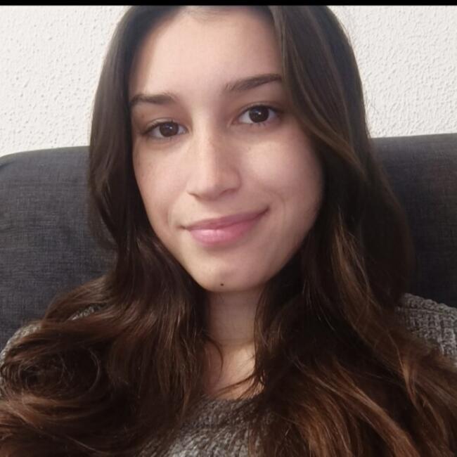 Babysitter em Vila Franca de Xira: Joana