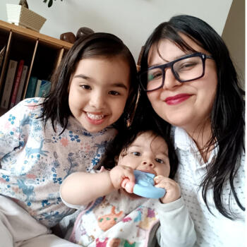 Baby-sitter Paris: Deepti