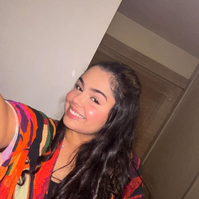 Babysitter in Brasília: Flora