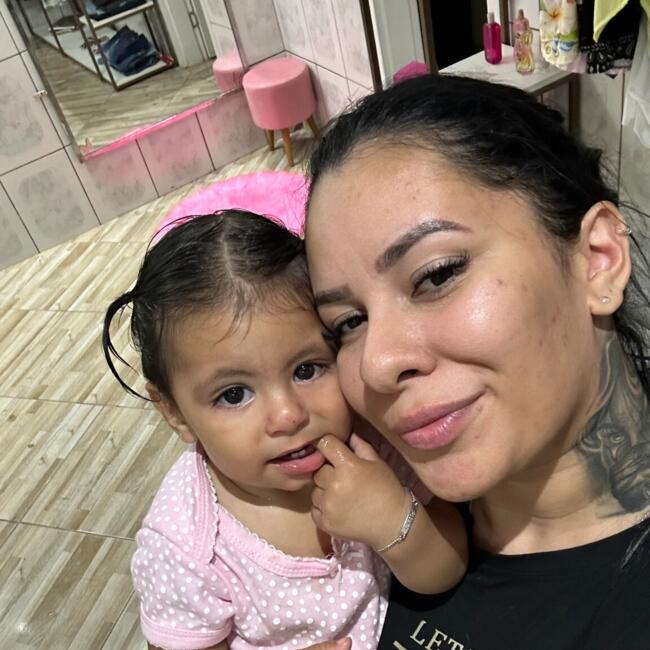 Babysitter in Curitiba: Layla