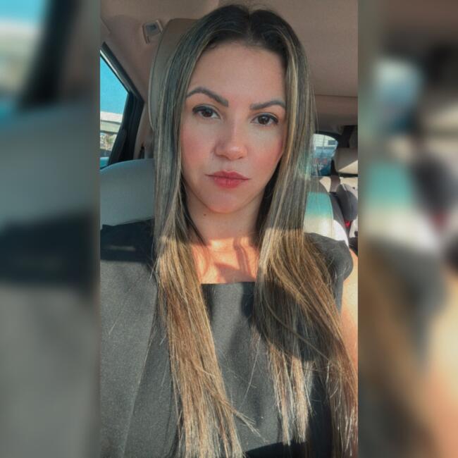 Emprego de babá em Taboão da Serra: Kaliane