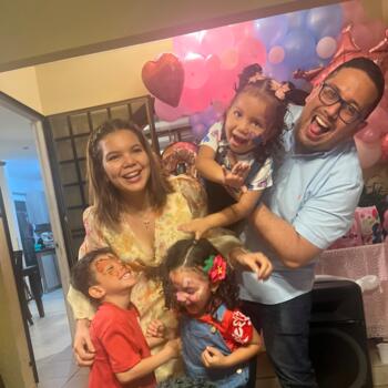 Babysitting job in La Cola de San Pablo Viejo: babysitting job Liseth