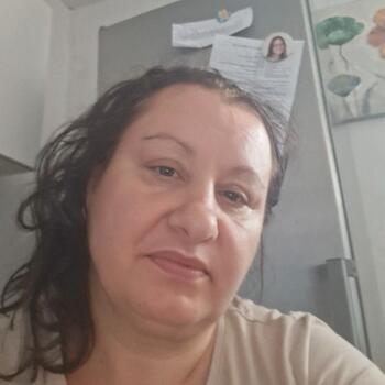 Delo varuške v Škofja Loka: Simona