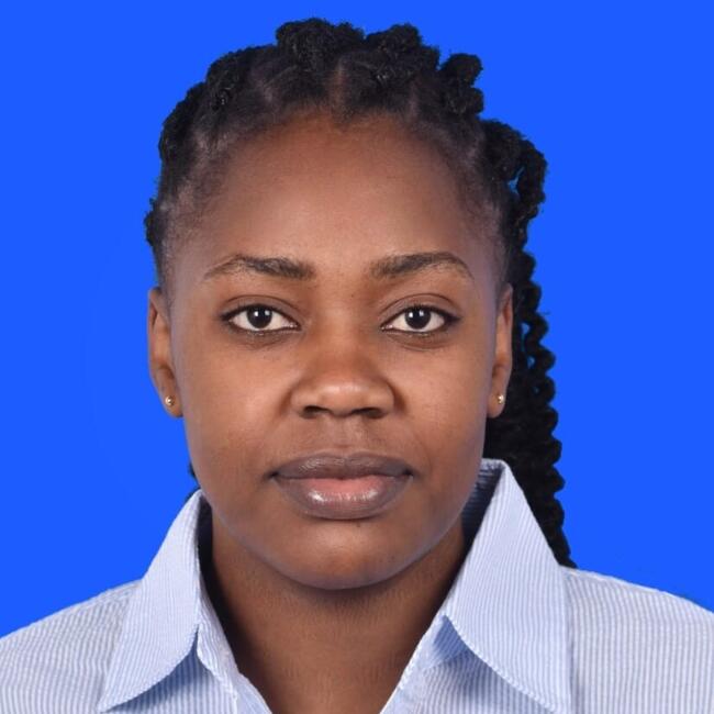 مربية أطفال في الدوحة: Yvonne