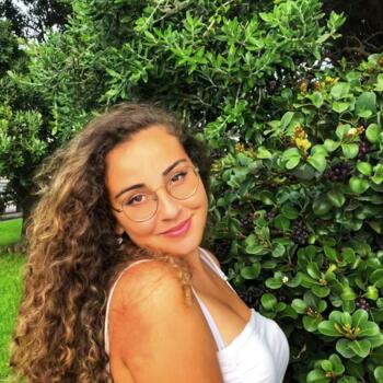 Babysitter em Ponta Delgada: Luana