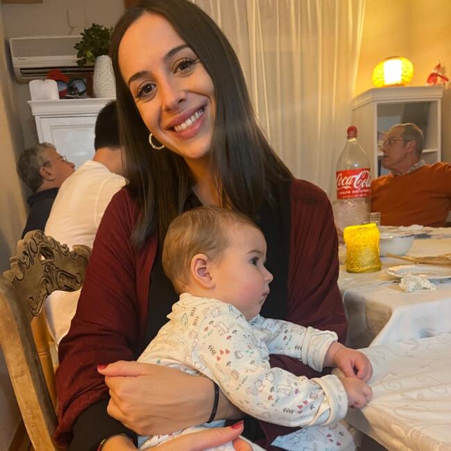 Babysitter in Gold Coast: Raquel