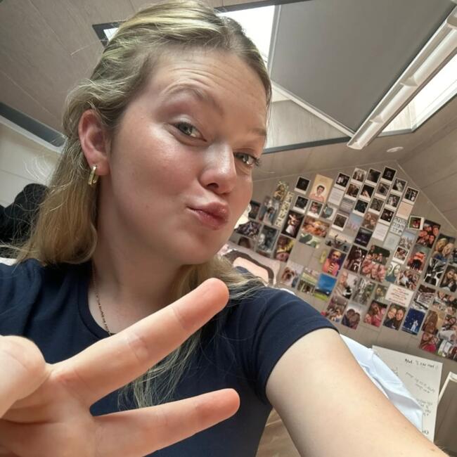 Babysitter in Bruges: Amber