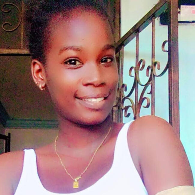 Babysitter in Mombasa: Sande