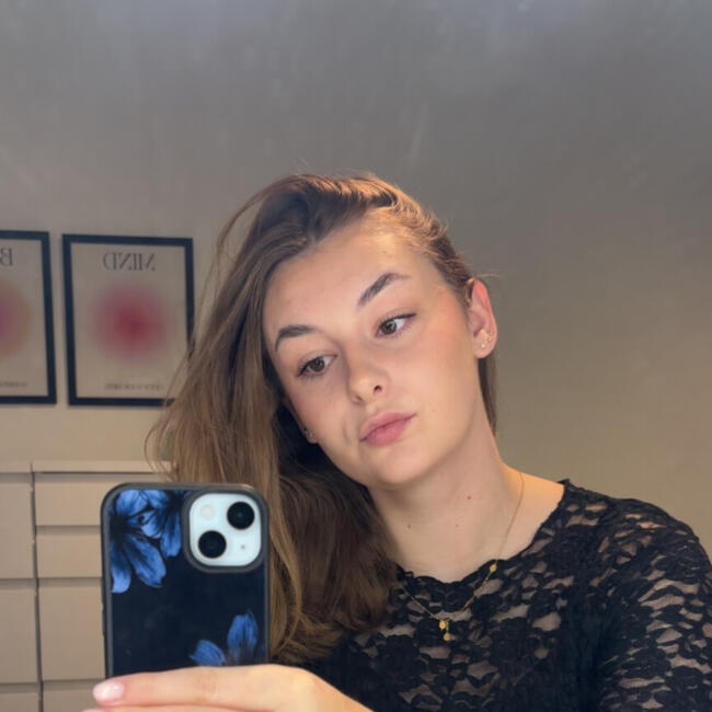 Babysitter in Hoogstraten: Esmé