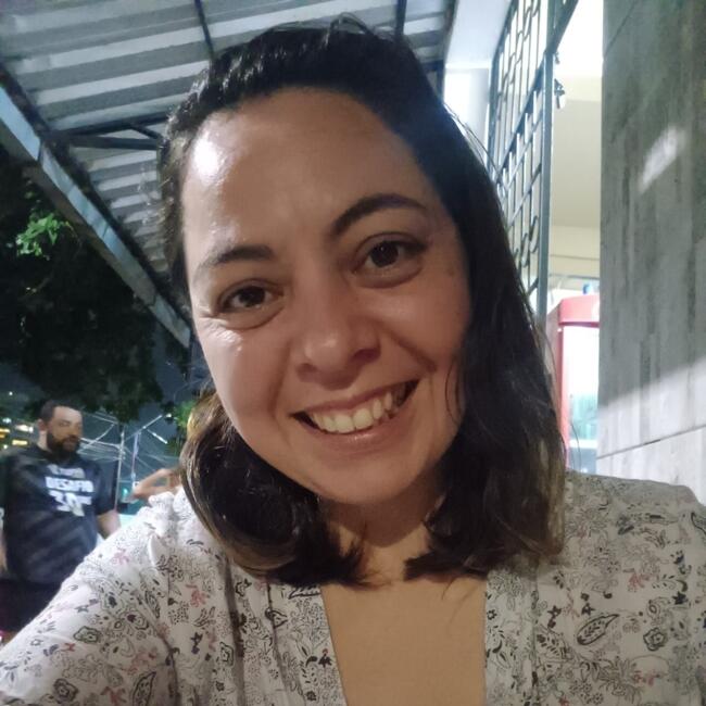 Babá em Manaus: Quéren