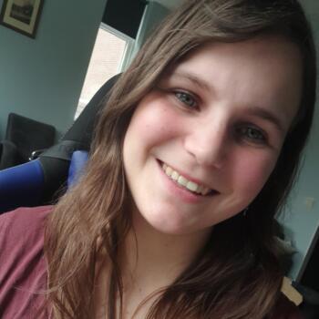 Babysitter in Almelo: Dominique