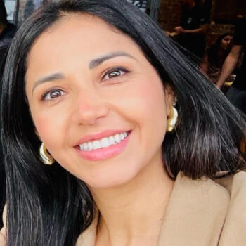 Babysitter in Noisy-le-Sec: Edielma