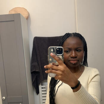 Babysitter in Montreuil: Elodie