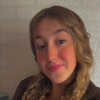 Babysitter Plourin-lès-Morlaix: Lilou