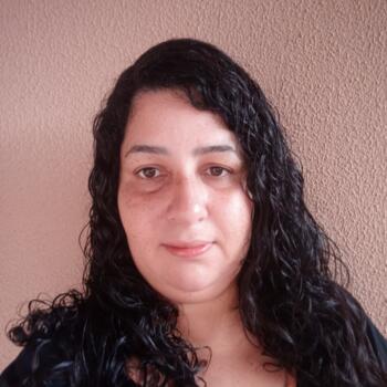 Babysitter Bauru: Marina