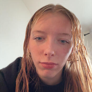 Babysitter in Tarascon-sur-Ariège: Lea
