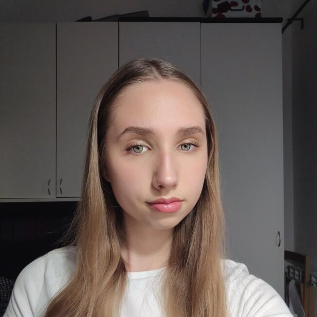 Babysitter in Genoa: Katerina