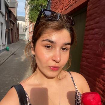 Baby-sitter Egem: Kevser