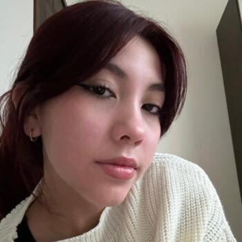 Babysitter Joinville: Gabriela Victoria