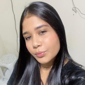 Babysitter in Vitória da Conquista: Tamiris