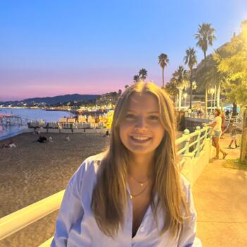 Babysitter in Montastruc-la-Conseillère: Clélia