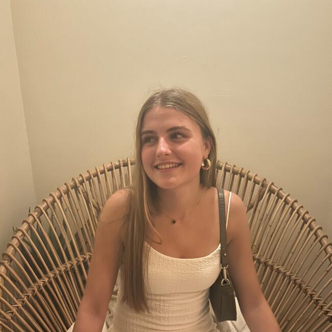 Babysitter in Groningen: Nikki