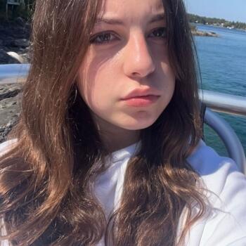 Baby-sitter in Etobicoke: Anastasia