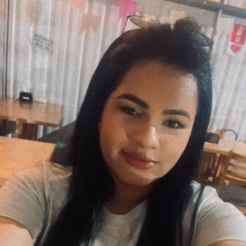 Babysitting job in Suzano: babysitting job Pietra