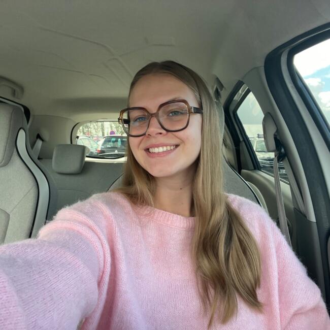 Babysitter in Raillencourt-Sainte-Olle: Garance