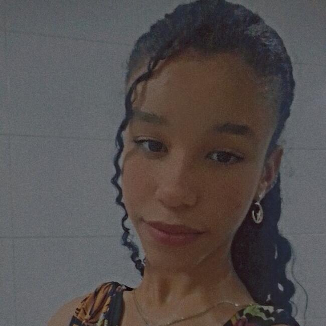 Babysitter in Guarapari: Mariana