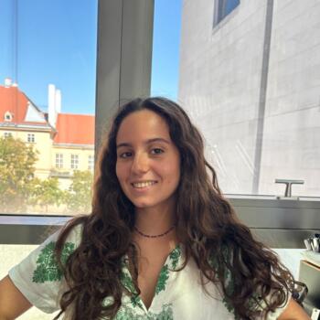 Babysitter in Vienna: Jasmine