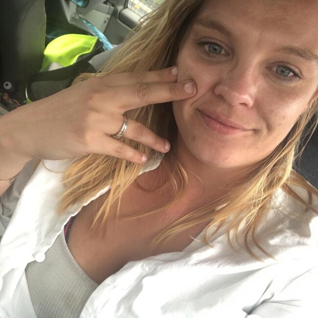 Babysitter in Moranbah: Laura