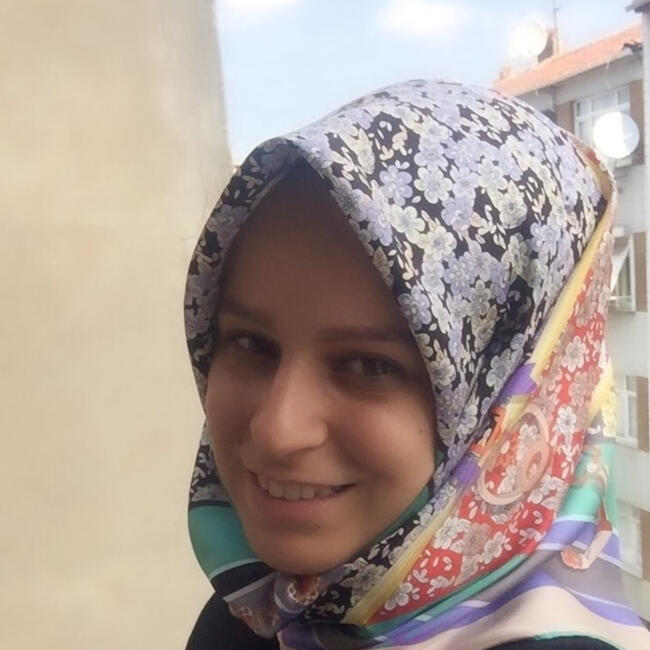 Praca dla opiekunki do dziecka w Raszyn: Betül